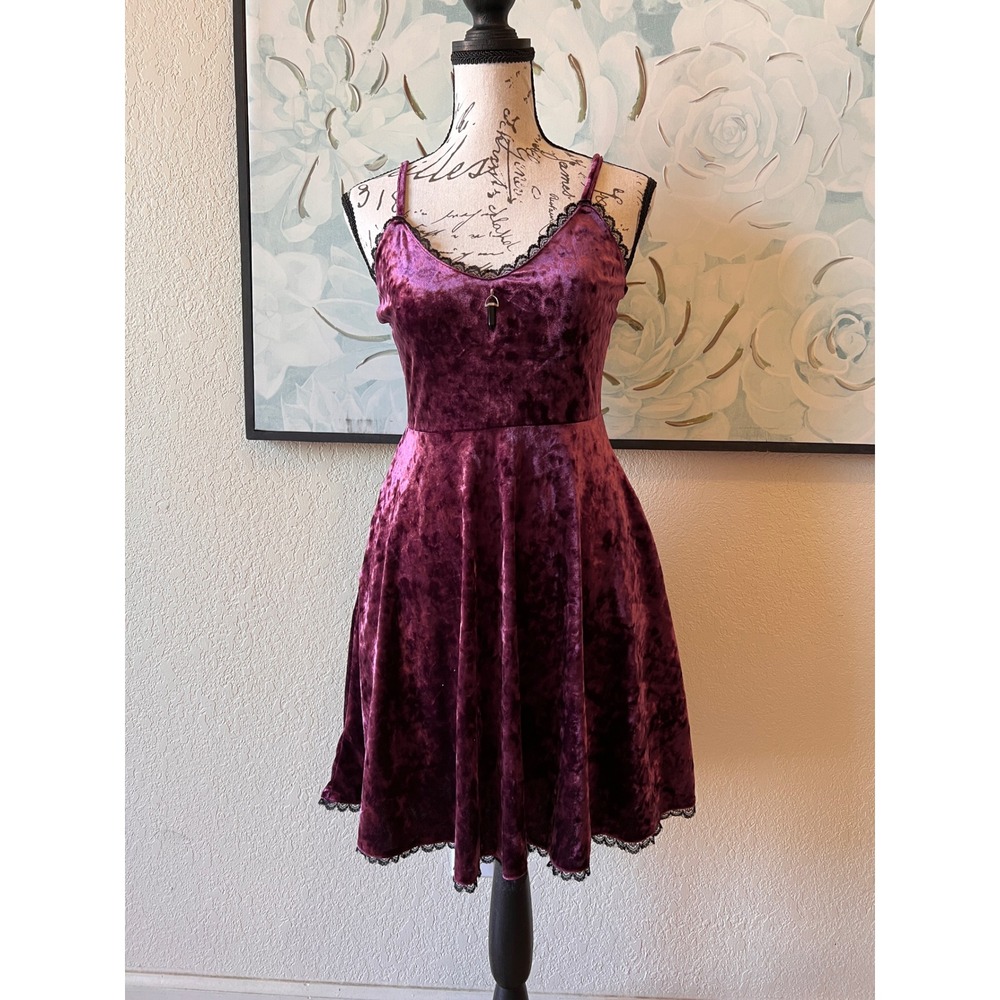 Hot Topic Purple Crushed Velvet Lace Trim Goth Fairy Skater Dress w/Crystal XS